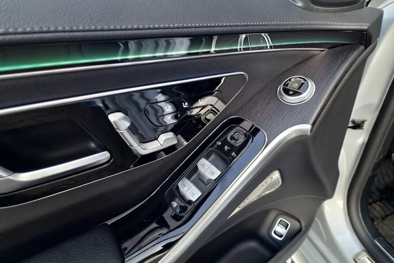 Mercedes-Benz S din 2021 cu 48.045 km - oferta MER130166 - foto 28