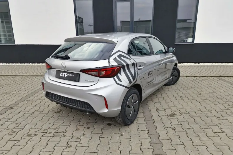 MG MG3 din 2024 cu 4.500 km - oferta MG0130167 - foto 3