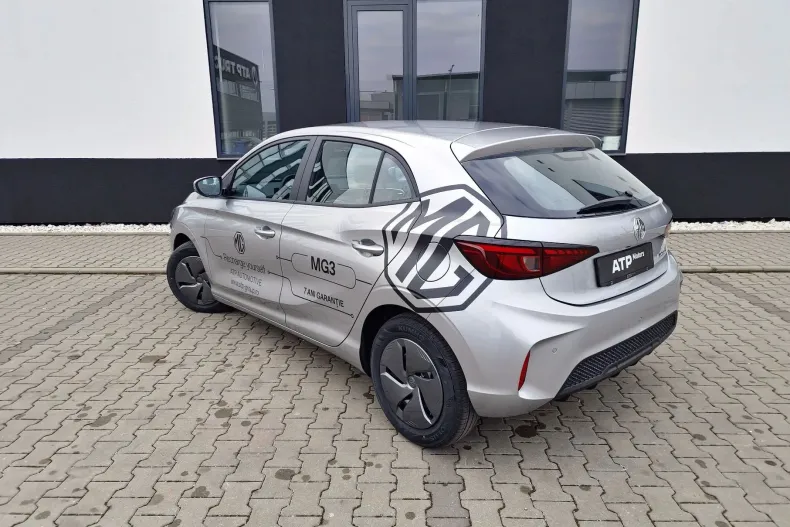 MG MG3 din 2024 cu 4.500 km - oferta MG0130167 - foto 4