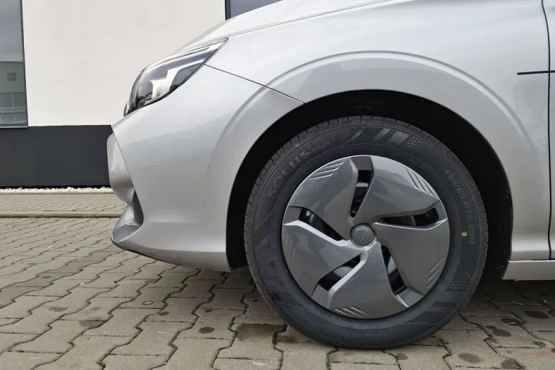 MG MG3 din 2024 cu 4.500 km - oferta MG0130167 - foto 6