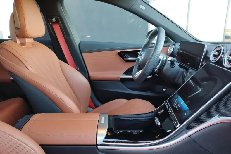 Mercedes-Benz C din 2023 cu 7.050 km - oferta MER130171 - foto 13