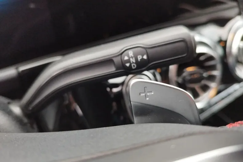 Mercedes-Benz GLA din 2023 cu 12.368 km - oferta MER130172 - foto 7