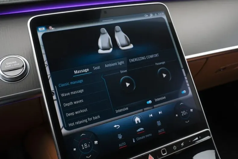 Mercedes-Benz S din 2023 cu 14.600 km - oferta MER130175 - foto 39