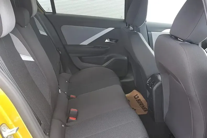 Opel Astra din 2022 cu 36.000 km - oferta OPE130180 - foto 11