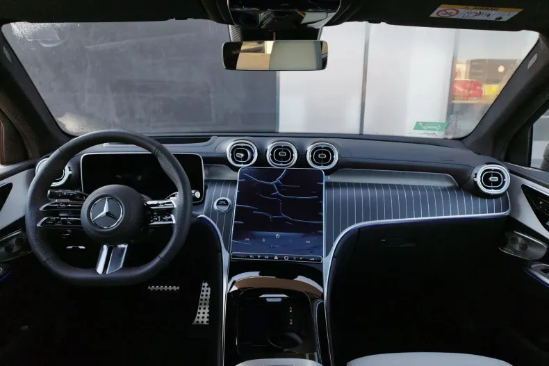 Mercedes-Benz GLC din 2024 cu 6.750 km - oferta MER130182 - foto 8