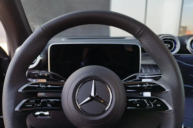 Mercedes-Benz GLC din 2024 cu 6.750 km - oferta MER130182 - foto 10