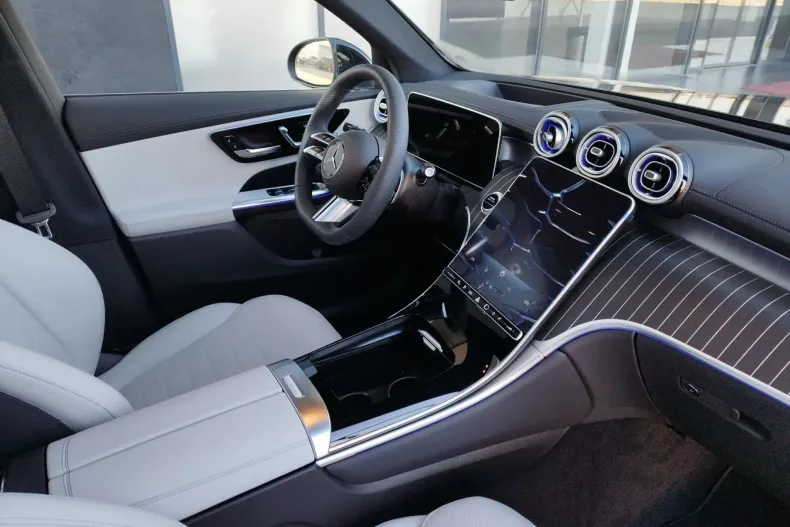 Mercedes-Benz GLC din 2024 cu 6.750 km - oferta MER130182 - foto 14