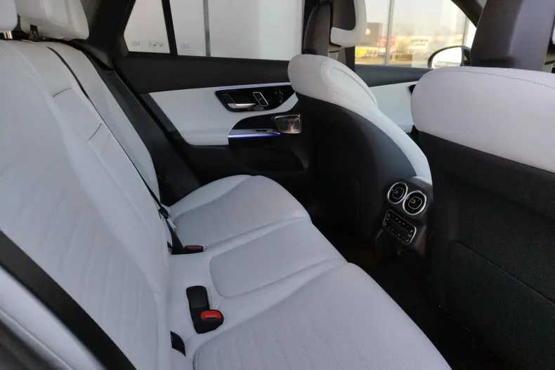 Mercedes-Benz GLC din 2024 cu 6.750 km - oferta MER130182 - foto 15