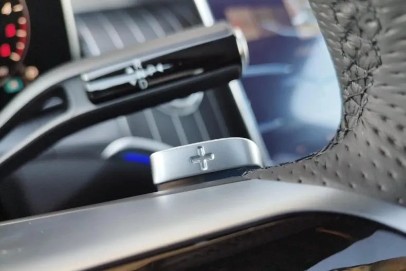 Mercedes-Benz GLC din 2024 cu 6.750 km - oferta MER130182 - foto 25