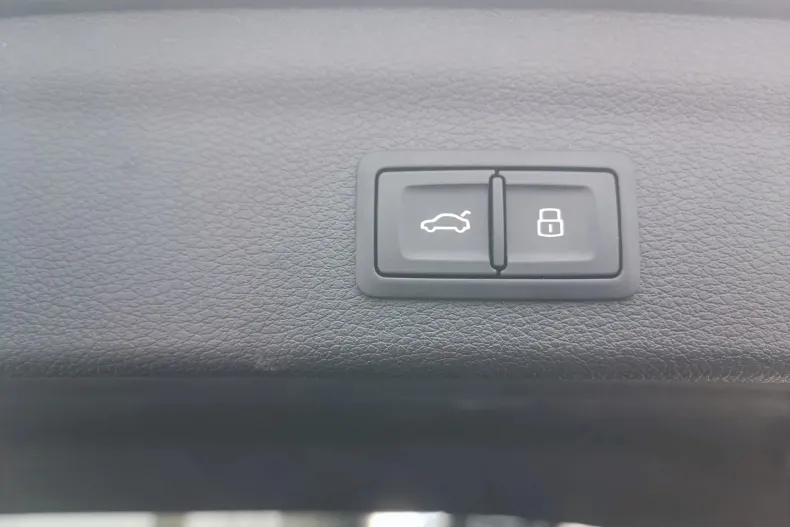 Audi Q3 din 2020 cu 91.000 km - oferta AUD130195 - foto 24