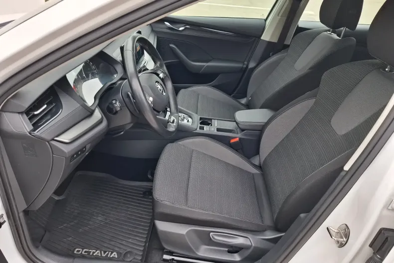 Skoda Octavia din 2023 cu 69.973 km - oferta SKO130197 - foto 13