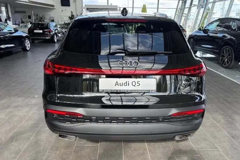 Audi Q5 din 2025 cu 1 km - oferta AUD130198 - foto 3