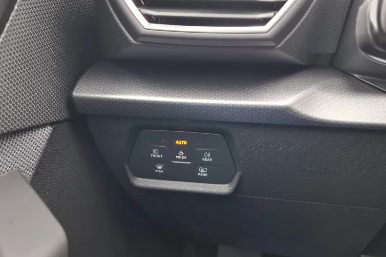 Seat Leon din 2025 cu 6 km - oferta SEA130200 - foto 16