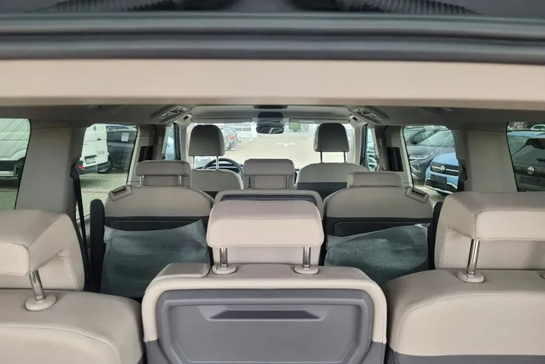 Volkswagen Multivan din 2025 cu 10 km - oferta VOL130201 - foto 1
