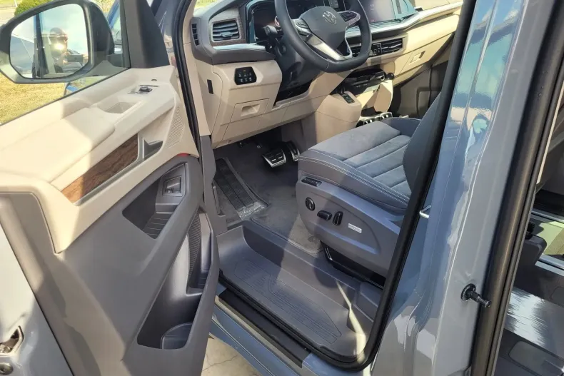 Volkswagen Multivan din 2025 cu 10 km - oferta VOL130205 - foto 9