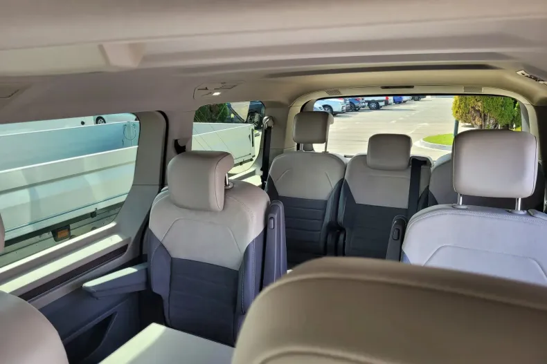 Volkswagen Multivan din 2025 cu 10 km - oferta VOL130205 - foto 15