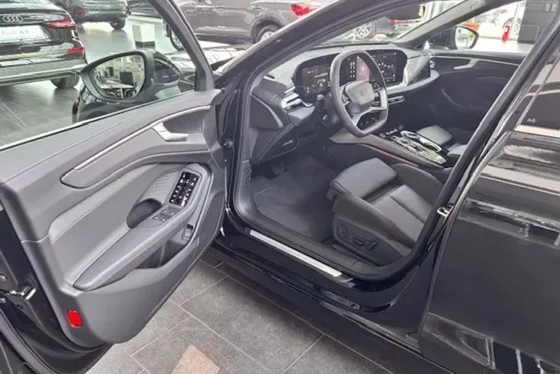 Audi A6 din 2025 cu 10 km - oferta AUD130215 - foto 7