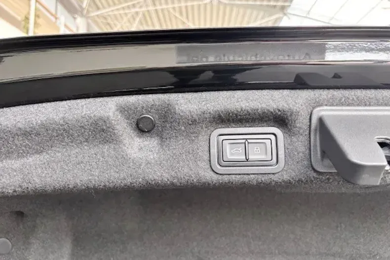 Audi A6 din 2025 cu 10 km - oferta AUD130215 - foto 11