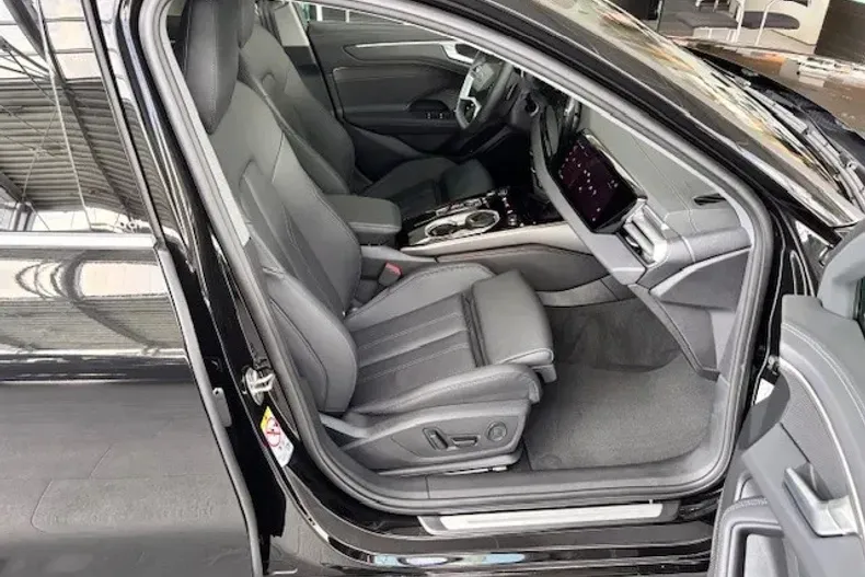 Audi A6 din 2025 cu 10 km - oferta AUD130215 - foto 14