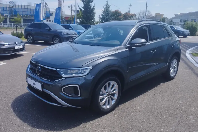 Volkswagen T-Roc din 2025 cu 5 km - oferta VOL130218 - foto 3