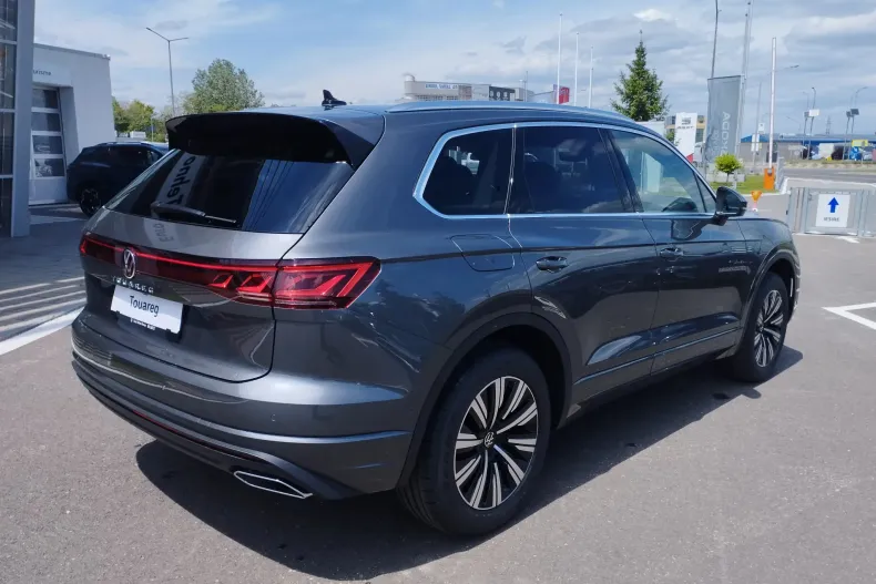Volkswagen Touareg din 2025 cu 5 km - oferta VOL130220 - foto 11