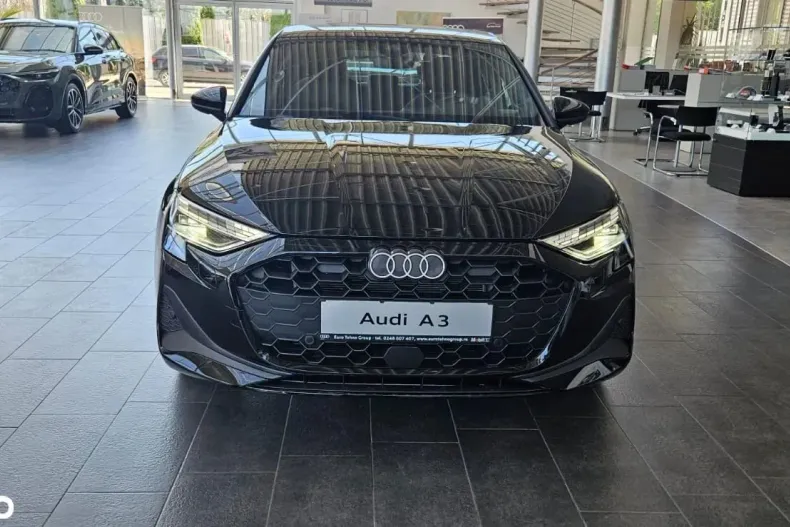 Audi A3 din 2025 cu 1 km - oferta AUD130222 - foto 1