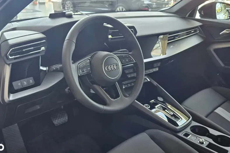 Audi A3 din 2025 cu 1 km - oferta AUD130222 - foto 9