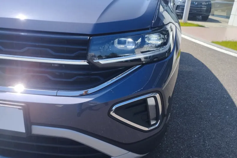 Volkswagen T-Cross din 2025 cu 5 km - oferta VOL130227 - foto 4