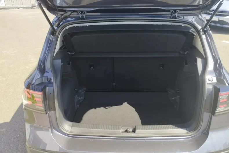 Volkswagen T-Cross din 2025 cu 5 km - oferta VOL130227 - foto 10