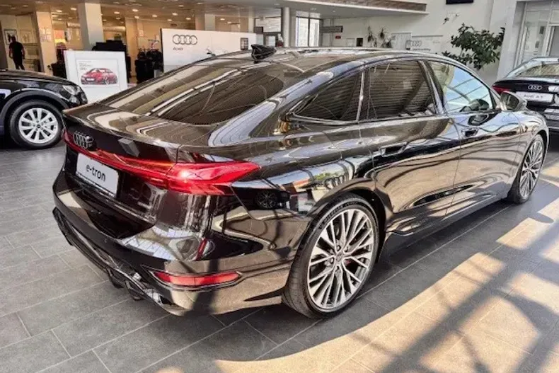 Audi A6 din 2025 cu 1 km - oferta AUD130232 - foto 4