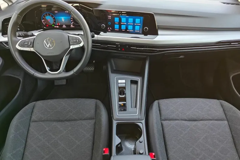 Volkswagen Golf din 2023 cu 23.253 km - oferta VOL130233 - foto 7