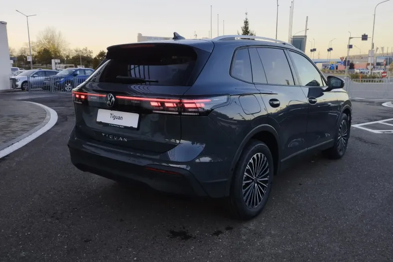 Volkswagen Tiguan din 2025 cu 5 km - oferta VOL130238 - foto 8