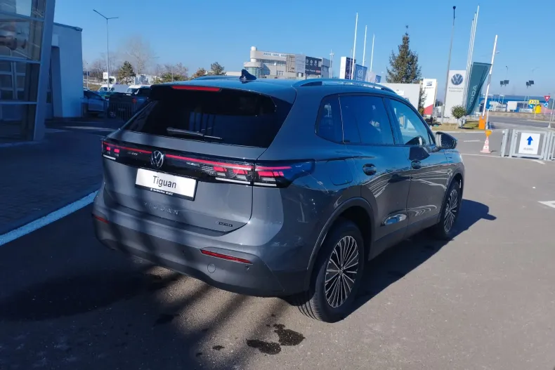 Volkswagen Tiguan din 2025 cu 5 km - oferta VOL130239 - foto 8