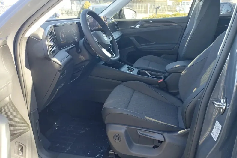 Volkswagen Tiguan din 2025 cu 5 km - oferta VOL130239 - foto 12