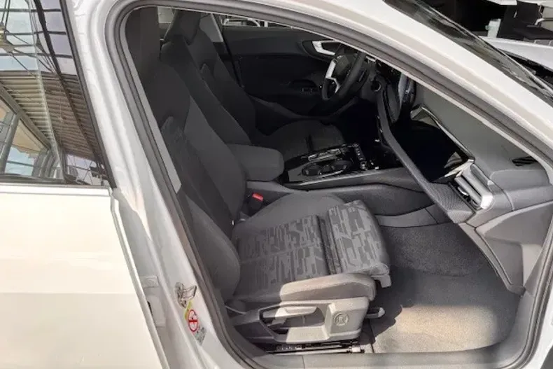 Audi A5 din 2025 cu 1 km - oferta AUD130240 - foto 13