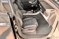 Audi Q8 din 2024 cu 5.000 km - oferta AUD130241 - foto 13