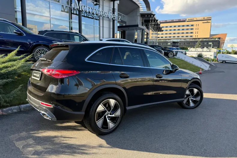 Mercedes-Benz GLC din 2023 cu 86.112 km - oferta MER130255 - foto 3