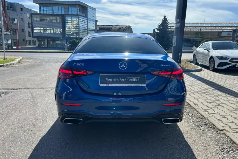 Mercedes-Benz C din 2024 cu 6.854 km - oferta MER130262 - foto 19