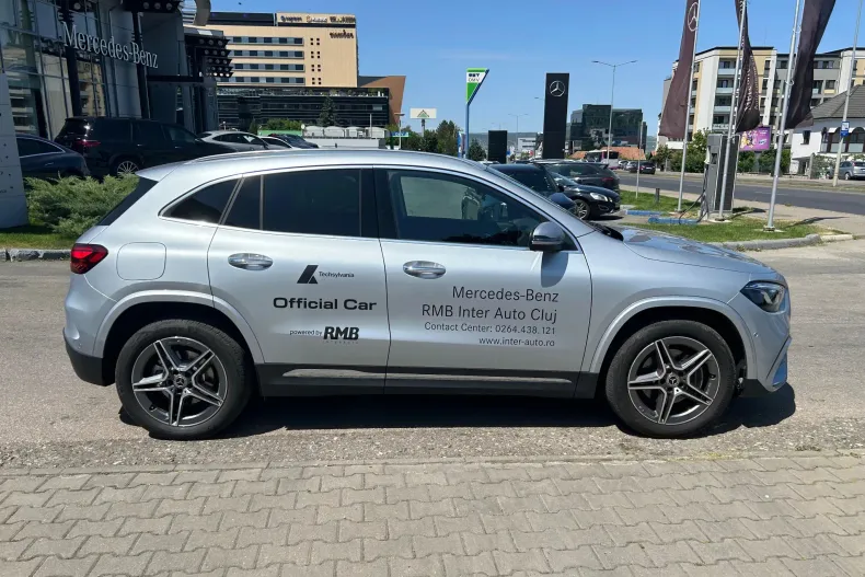 Mercedes-Benz GLA din 2024 cu 8.000 km - oferta MER130263 - foto 5