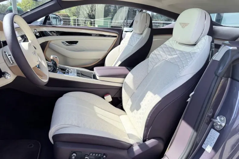 Bentley Continental din 2025 cu 999 km - oferta BEN130279 - foto 9