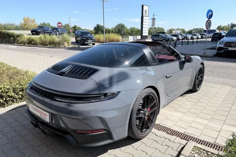 Porsche 911 din 2024 cu 4.500 km - oferta POR130280 - foto 12