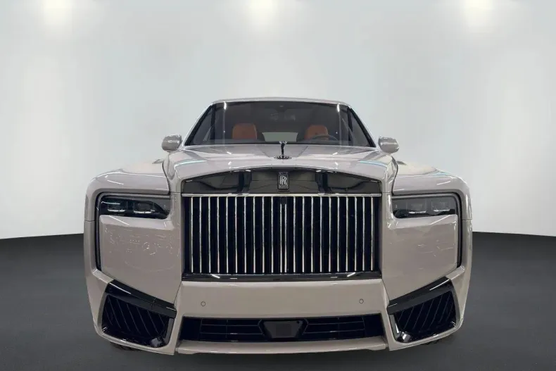 Rolls-Royce Cullinan din 2025 cu 0 km - oferta ROL130282 - foto 1