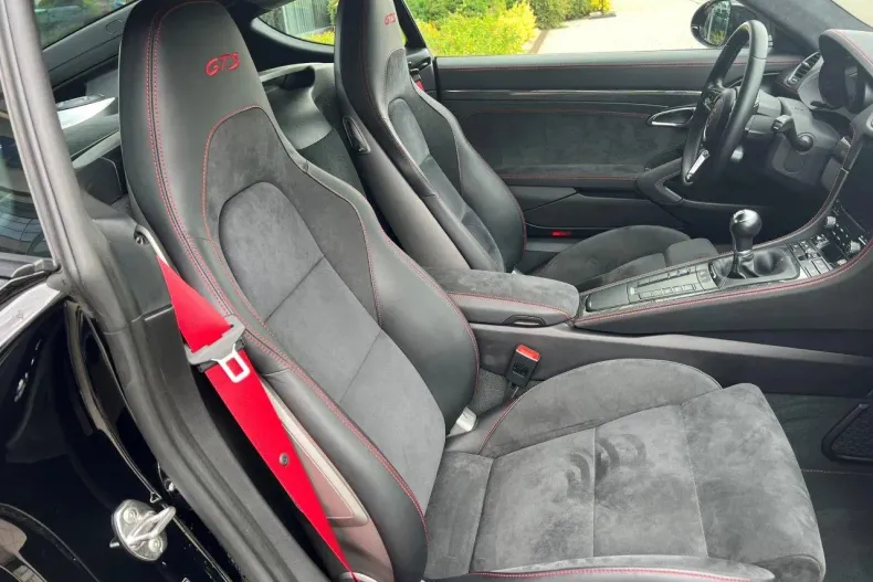 Porsche Cayman din 2021 cu 24.500 km - oferta POR130290 - foto 8