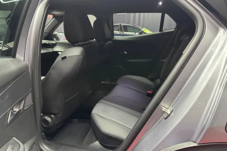 Peugeot 2008 din 2023 cu 13.000 km - oferta PEU130298 - foto 14