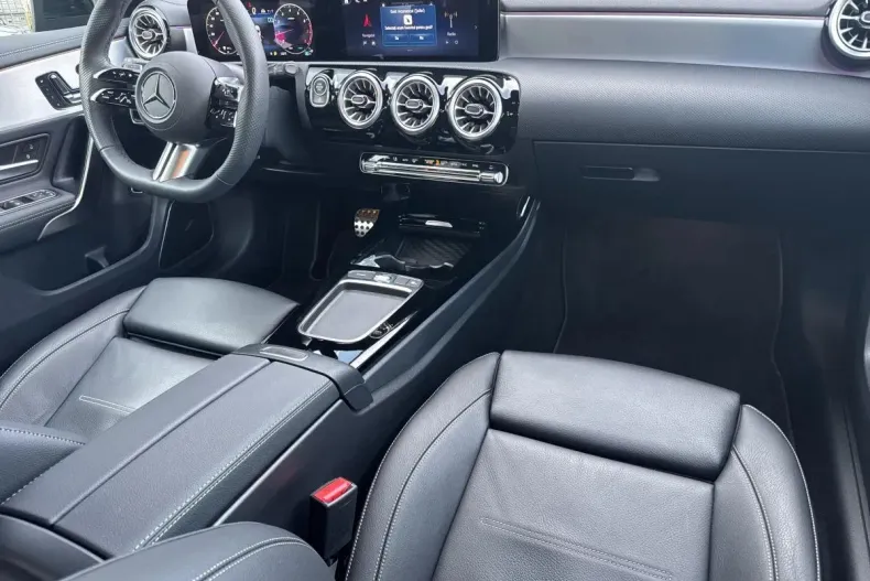 Mercedes-Benz A din 2024 cu 5.972 km - oferta MER130308 - foto 11