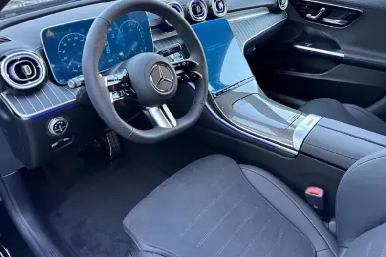 Mercedes-Benz C din 2024 cu 3.121 km - oferta MER130325 - foto 7