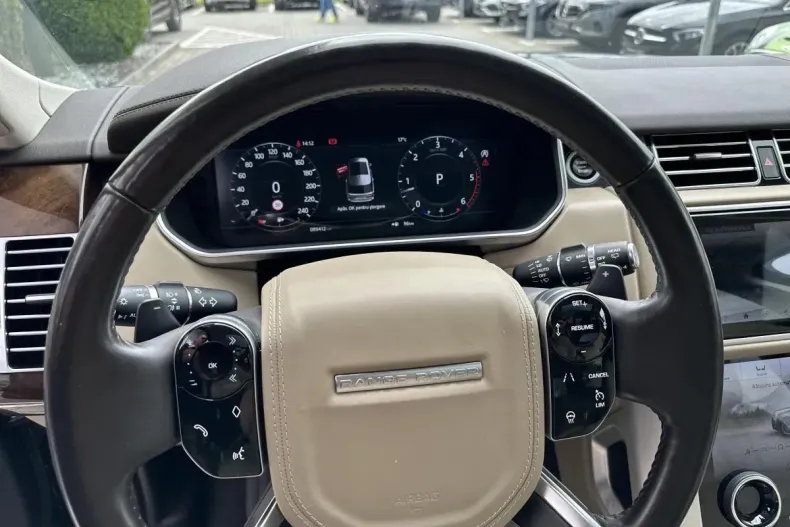 Land Rover Range Rover Vogue din 2020 cu 105.780 km - oferta LAN130330 - foto 11