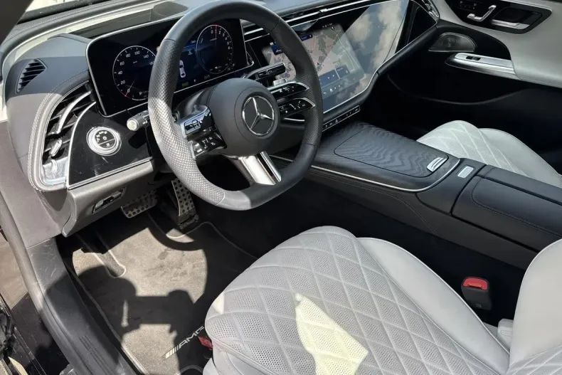 Mercedes-Benz E din 2024 cu 18.454 km - oferta MER130335 - foto 9