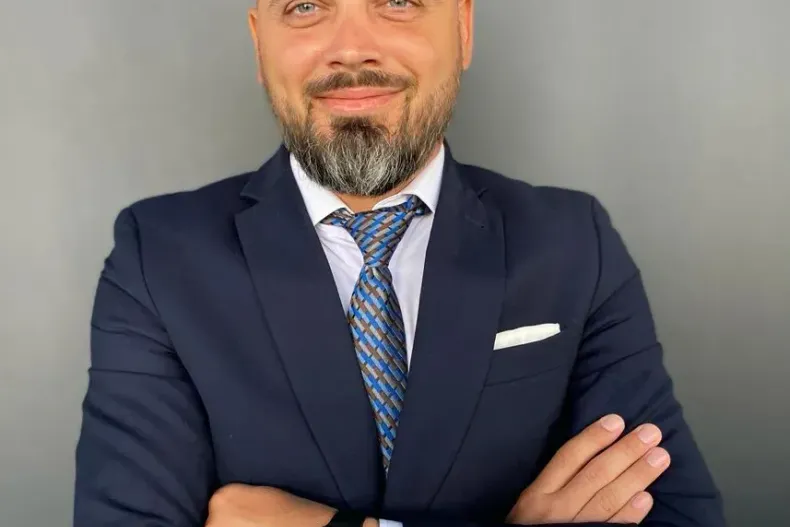 Mercedes-Benz SL din 2024 cu 14.351 km - oferta MER130344 - foto 14