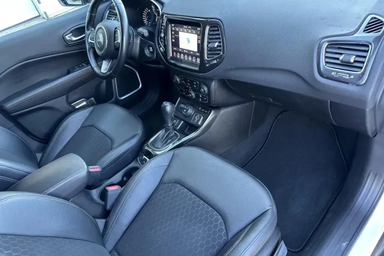 Jeep Compass din 2020 cu 17.000 km - oferta JEE130359 - foto 12